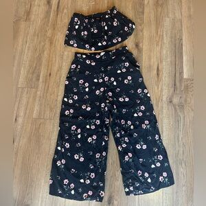 Hollister Black Floral Set